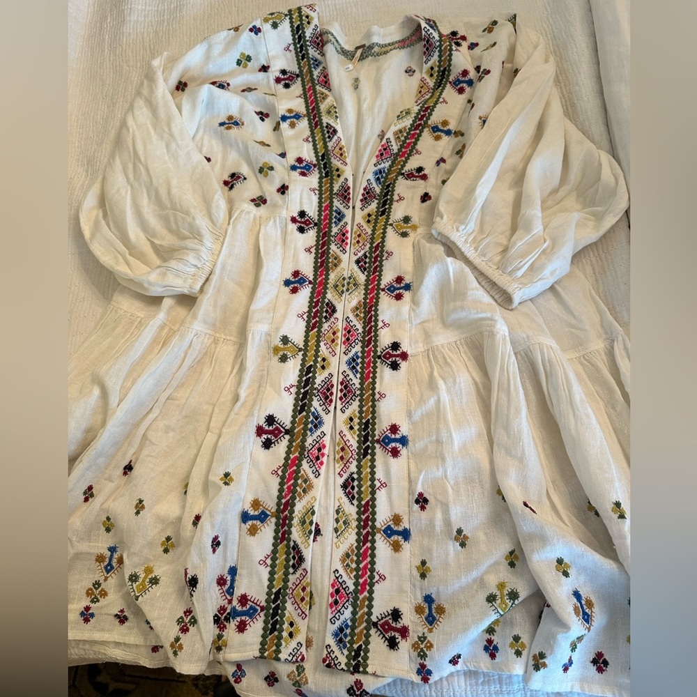 Free People Embroidered Dress / coverup. Size M